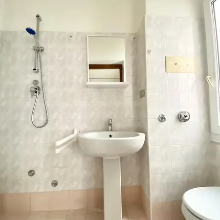Euroresidence - Vicino Al Mare E Al Centro - Immobil Relax Apartmán