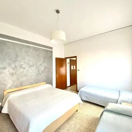 Euroresidence - Vicino Al Mare E Al Centro - Immobil Relax Apartmán