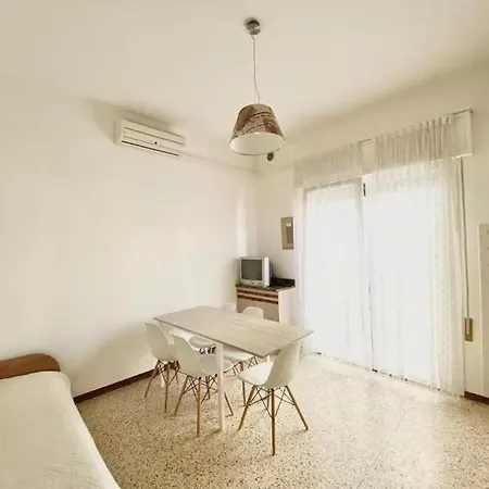 Euroresidence - Vicino Al Mare E Al Centro - Immobil Relax Apartmán